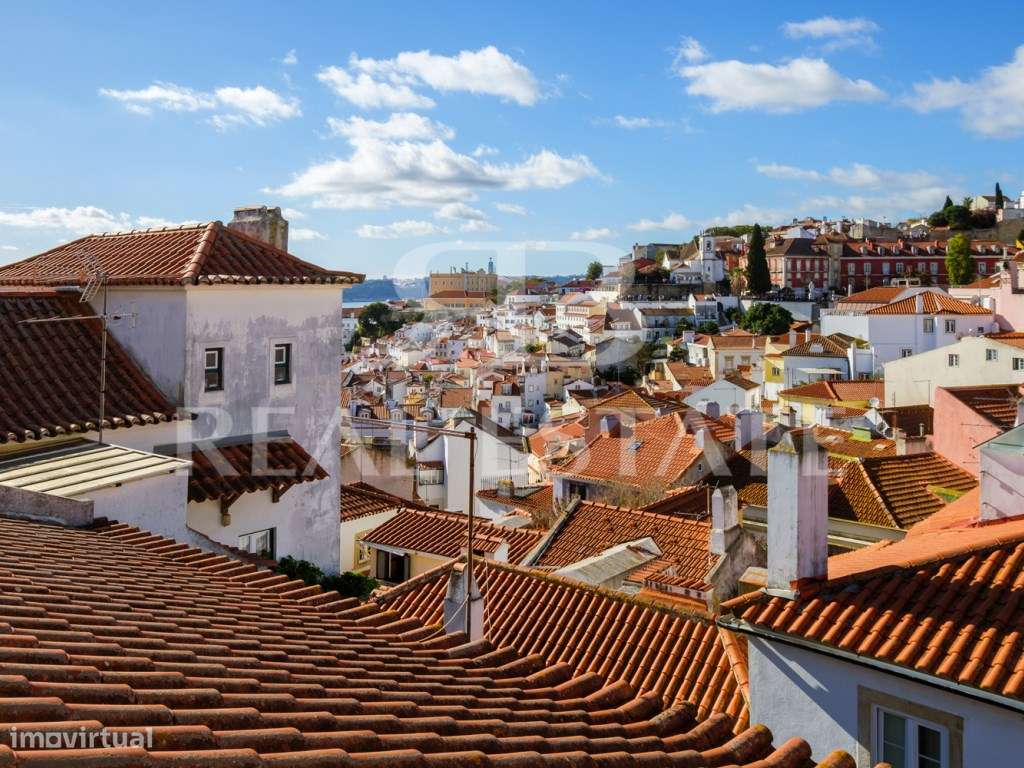 T3 duplex com VISTA + TERRAÇOS + PISCINA + GARAGEM em São Vicente -...-24