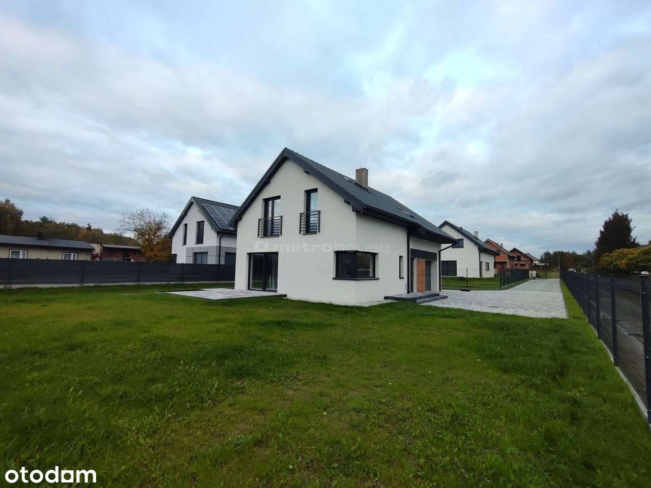 Nowy Dom z garażem, bez PCC! ROGOŹNA-6