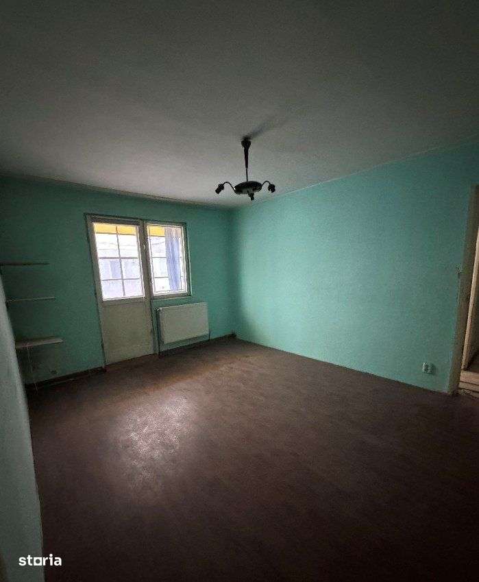 Sibiu, Zona Vasile Aron Apartament-3 camere 58 mp utili, etaj 2/4-10