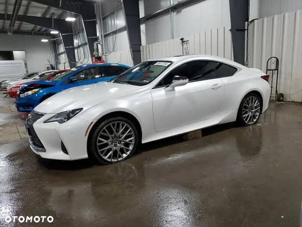 Lexus RC - 1