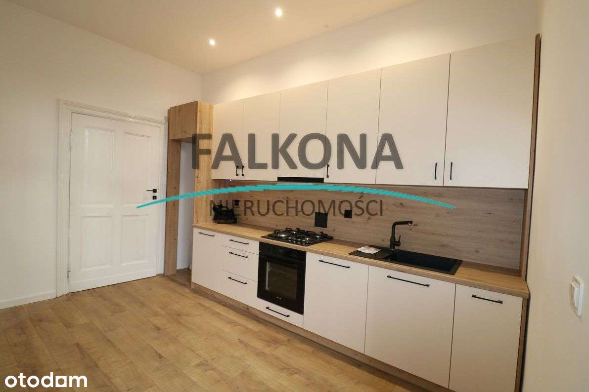 Przestronne mieszkanie w świetnej lokalizacji-1