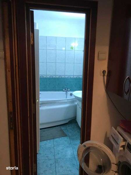 Particular-Inch apartament 3 cam, 2 bai – Rovine, G-uri, etaj 1, decom - Imagine principală: 5/8