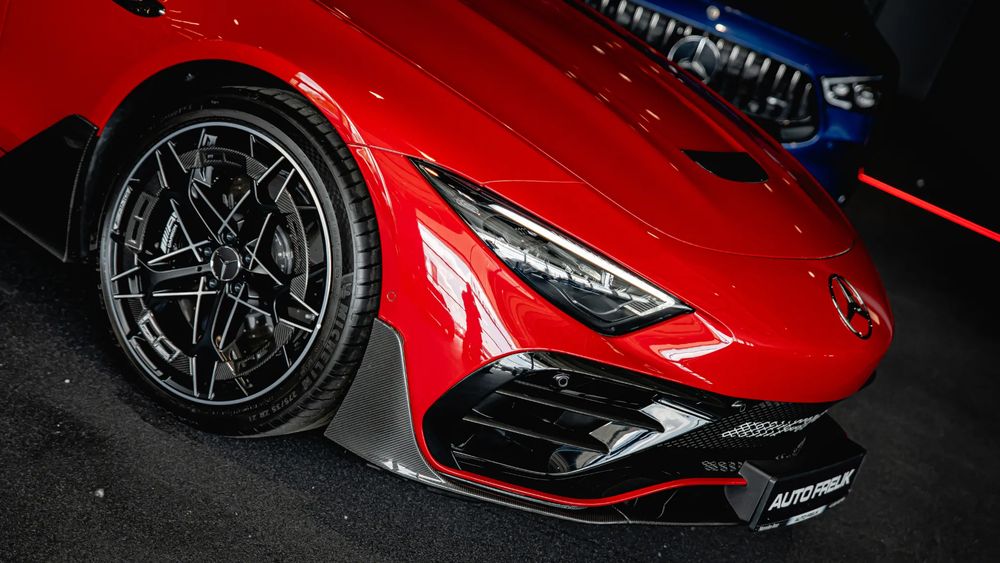 AMG PureSpeed, 1 z 250 szt., 4.0 V8 Biturbo, 585 KM, 800NM
