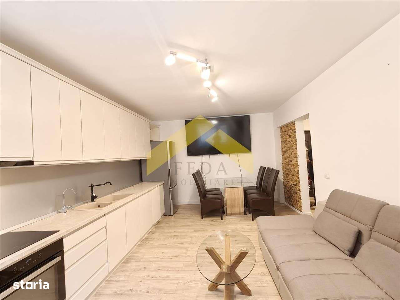 Apartament 3 camere de vanzare zona Bujac bloc NOU-1