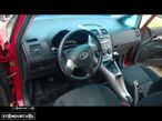 Traseira / Frente /Interior Toyota Auris 2008 - 3