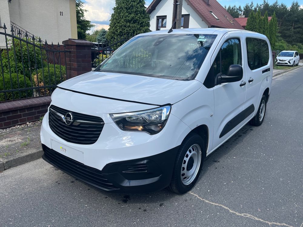 Opel Combo 2023