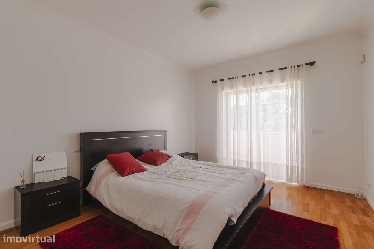 Moradia Isolada T4 / Casal de Matos / Leiria-18