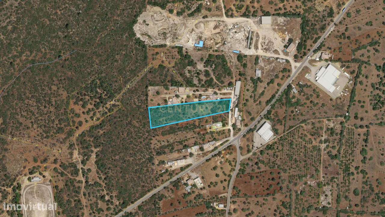 Terreno com 9.135 m² em Boliqueime-7