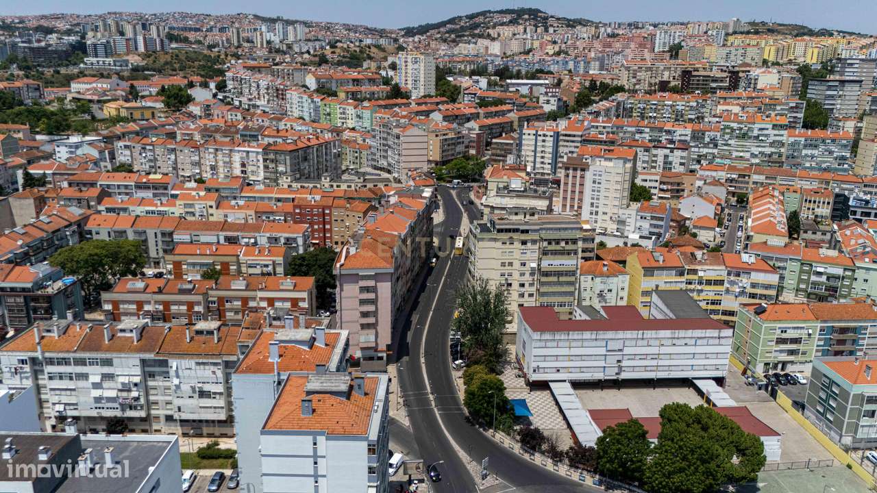 Apartamento T2 Totalmente Remodelado | Odivelas-36