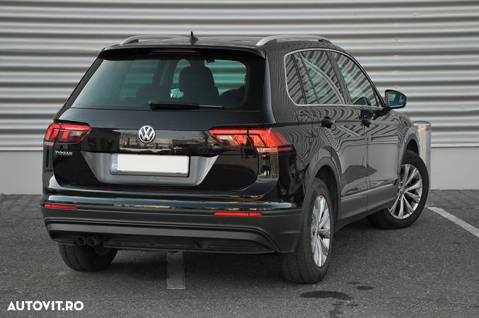 Volkswagen Tiguan - 3