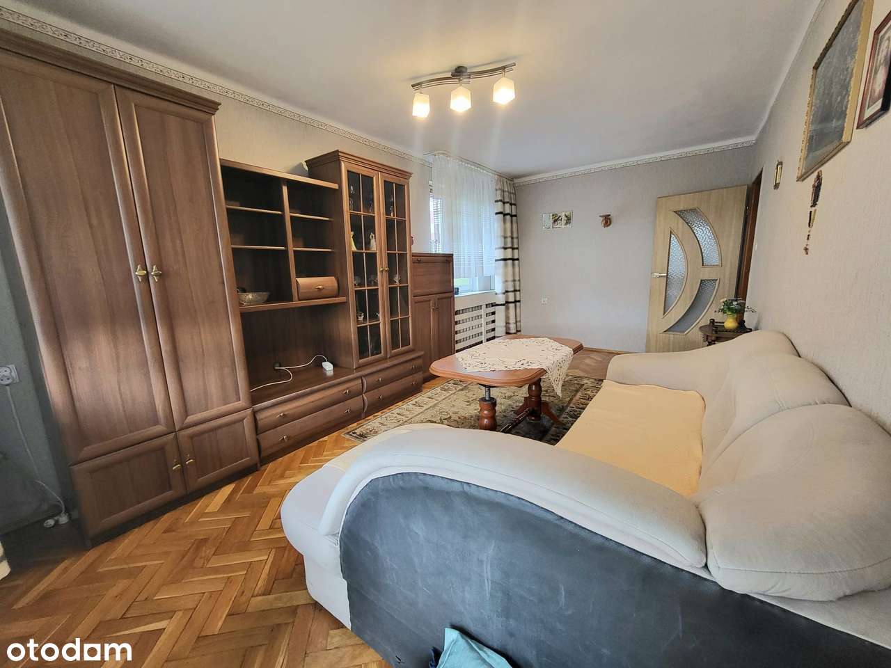 Zadbane, dwupokojowe mieszkanie na 26 marca!-2