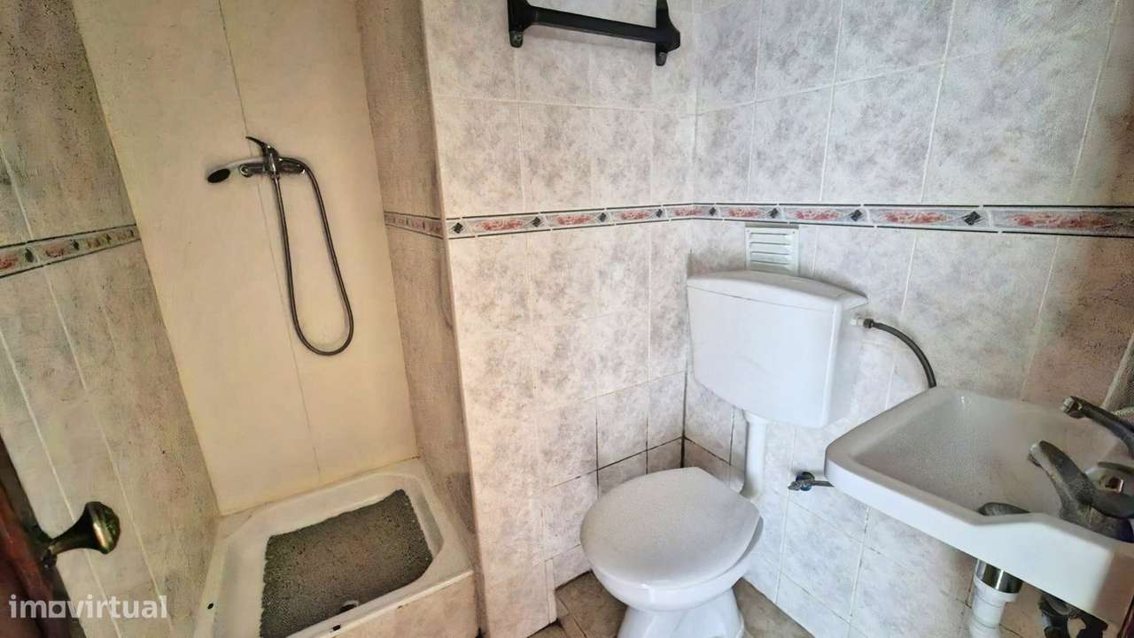 Apartamento T3 com 99m² em Santo Antonio da Charneca-9