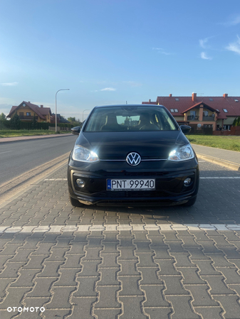 Volkswagen up! 1.0 Black Style - 2