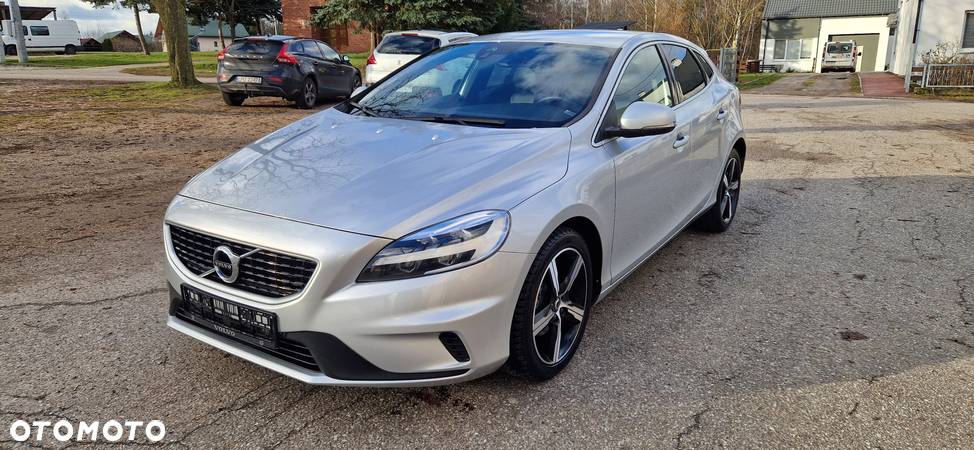 Volvo V40 D2 RDesign - 1