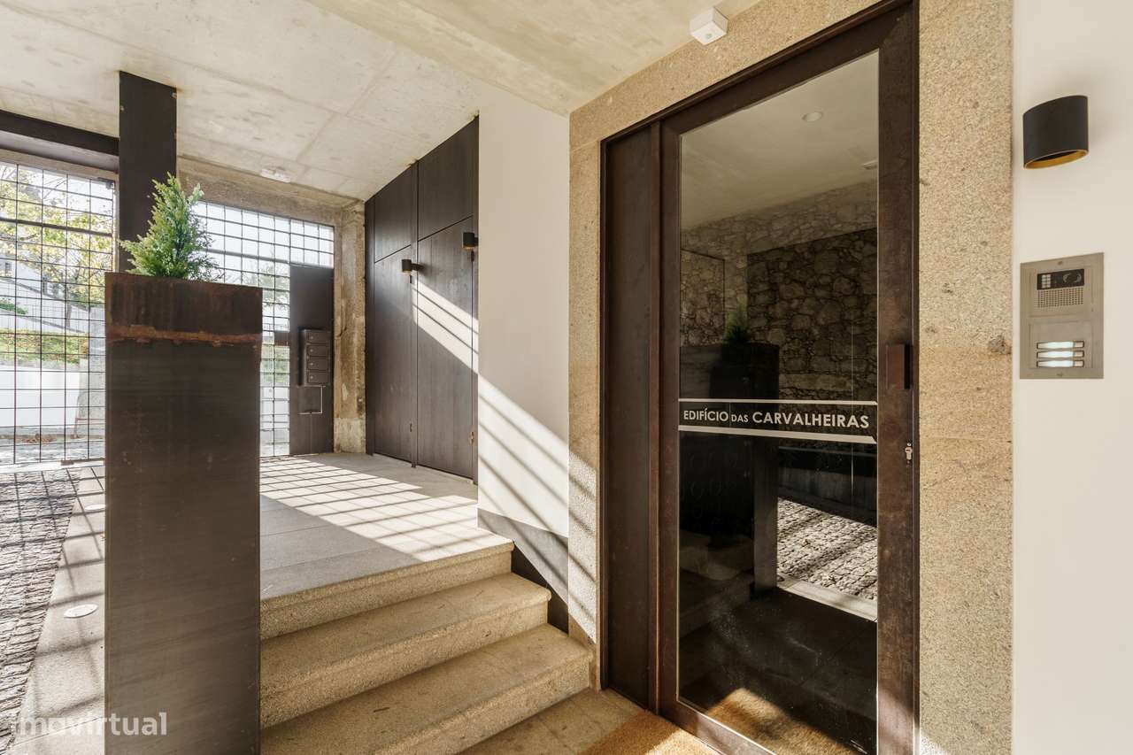 Apartamento T3 de luxo no Centro Histórico de Braga-9