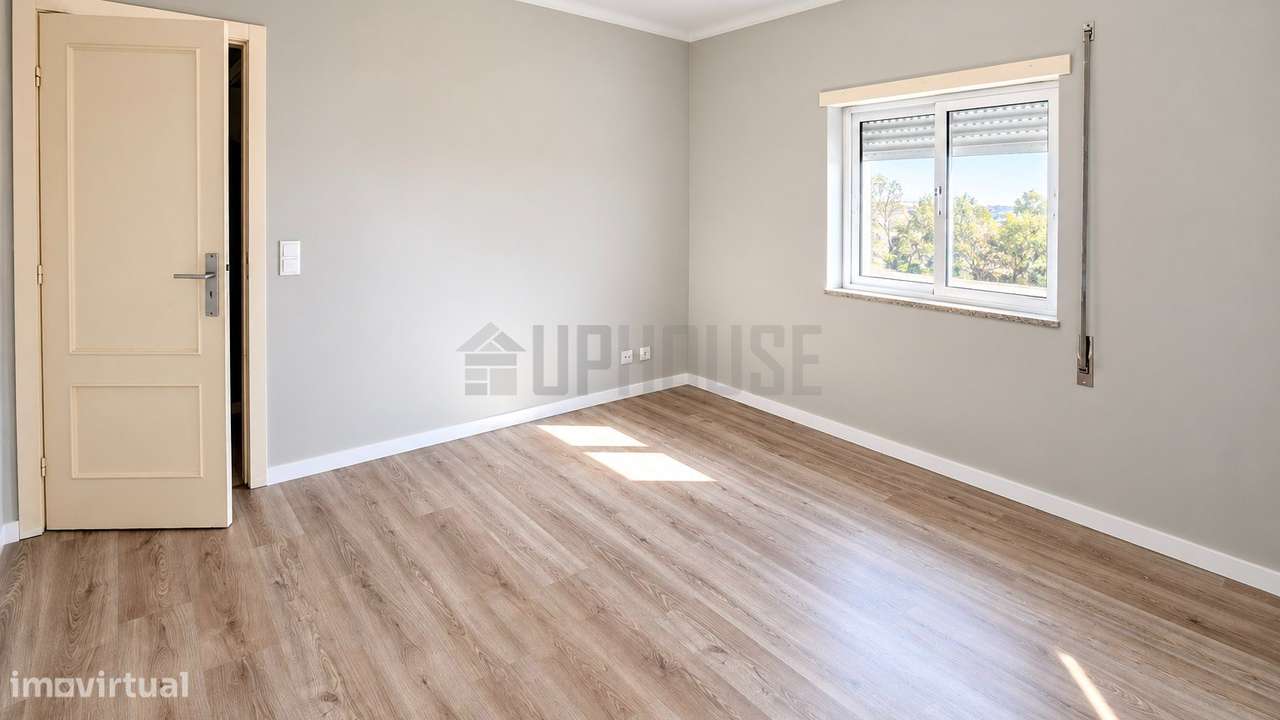 Apartamento T2 Remodelado em Abraveses-11