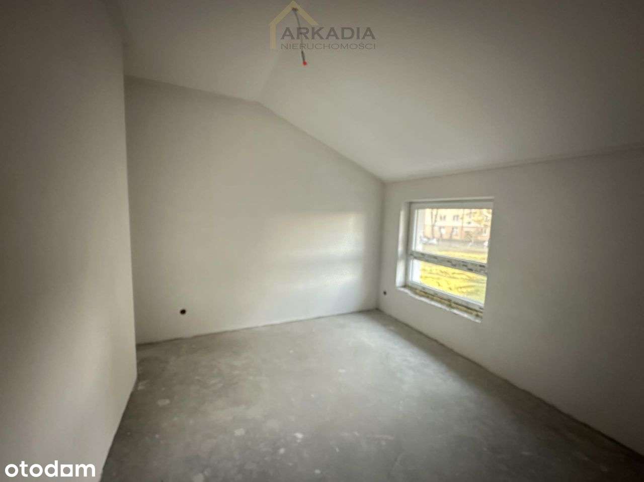 Bezczynszowe 3 pokojowe w historycznym budynku-11