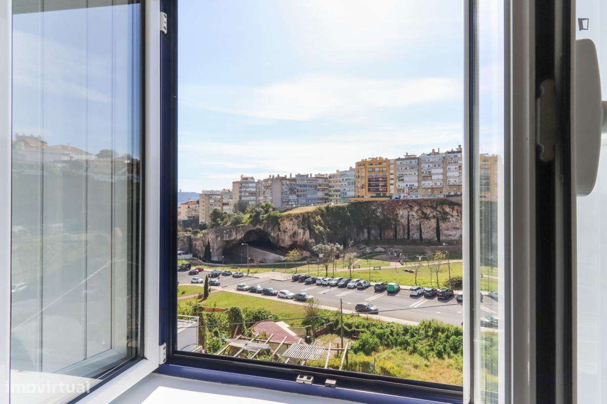 Apartamento com 1 quartos - localizado em Ajuda Lisbon - Grande imagem: 3/7