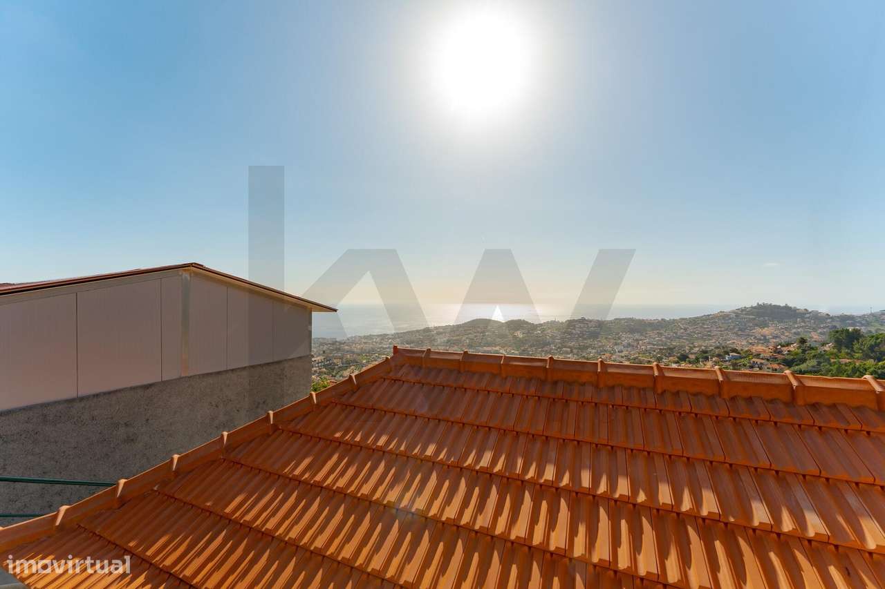 Moradia T1+1 em São Roque com fantástica vista mar-33