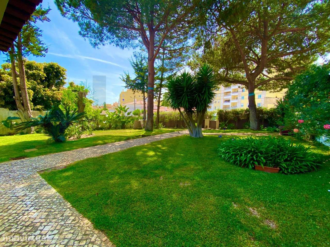 Moradia T6  na Parede - Grande imagem: 4/30