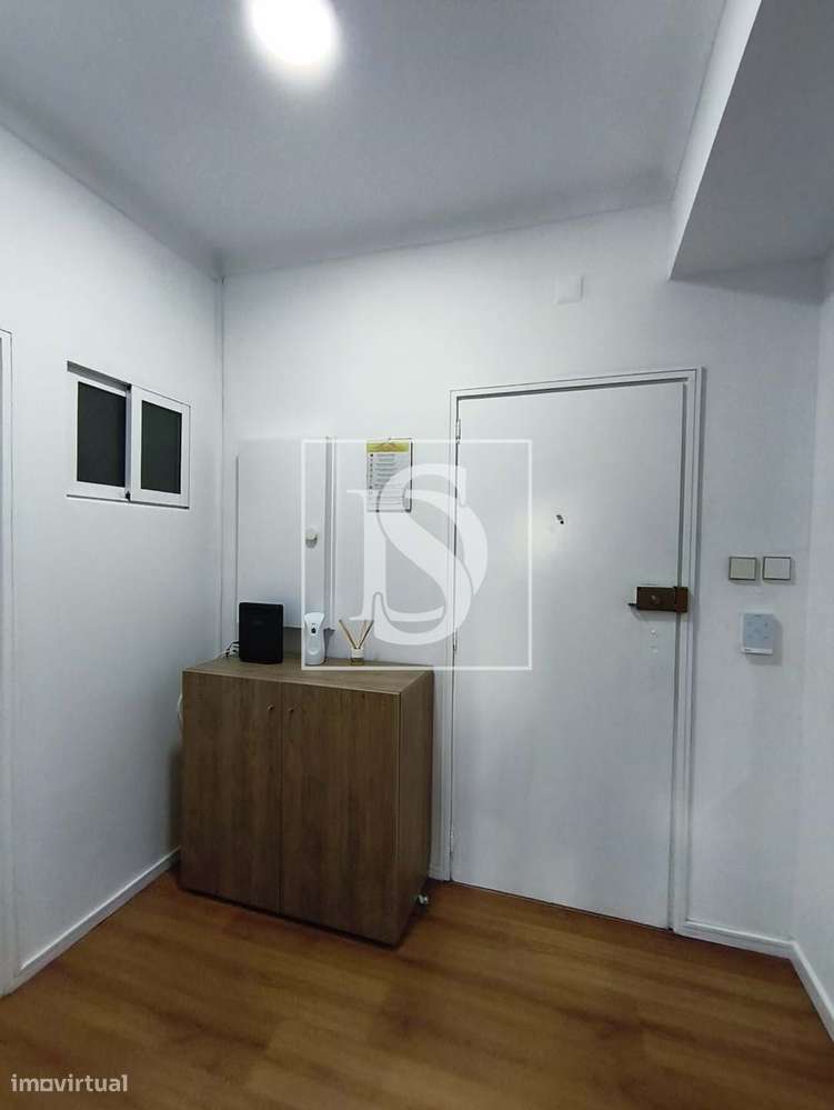 Apartamento T2 + 3 Azurém (Investimento - arrendado por quartos) - Grande imagem: 2/16