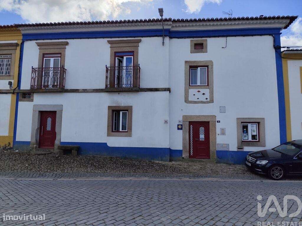 Casa / Villa T6 em Alpalhão de 451,00 m2 - Grande imagem: 1/20