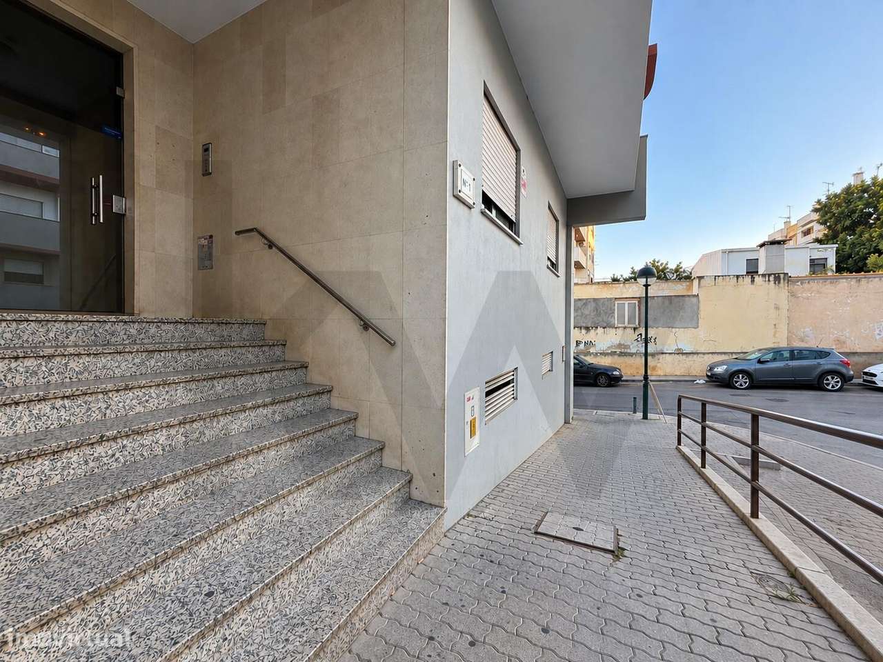 T2 junto à Universidade da Penha — Faro | Luz, localização e funcional-24
