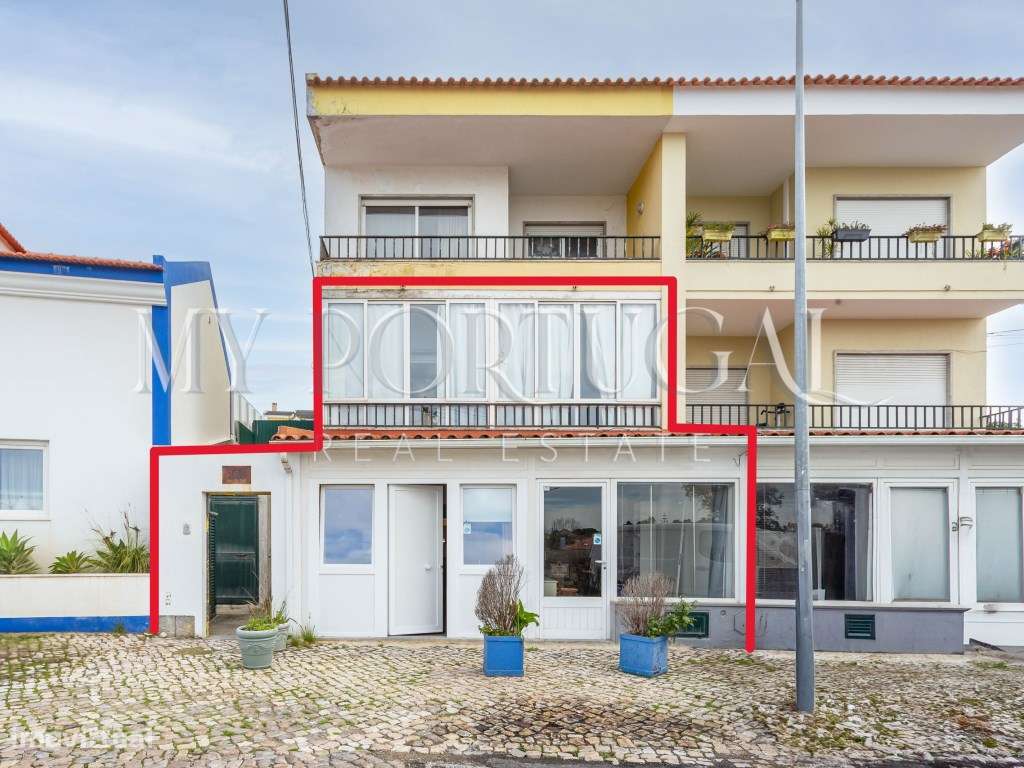 Apartamento T1 + 1 com logradouro e garagem no Coração de Bicesse -... - Grande imagem: 1/31