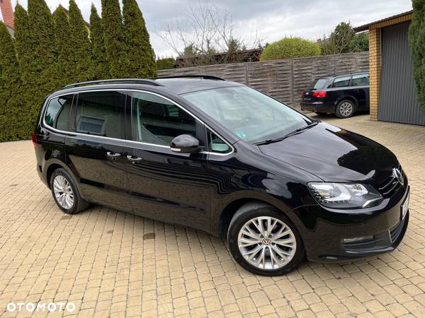 Volkswagen Sharan 2.0 TDI DSG (BlueMotion Technology) Highline - 40