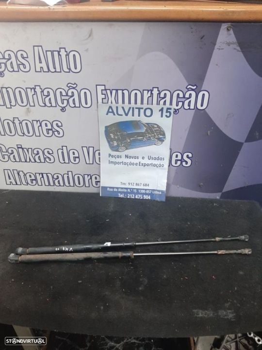 amortecedores da mala Volvo V40 2003 - 1