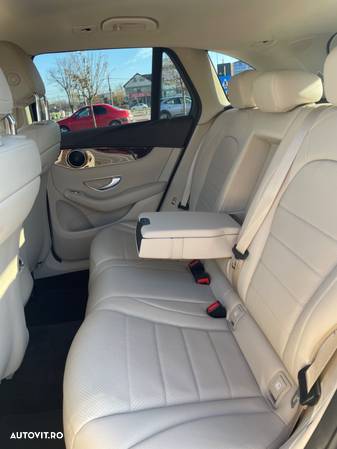 Mercedes-Benz GLC 250 d 4MATIC - 8