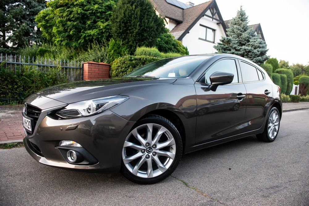 Mazda 3 III (2013-) SKYACTIV-G 165 Exclusive-Line 2014