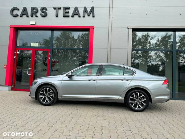 Volkswagen Passat 1.5 TSI EVO Elegance DSG - 5