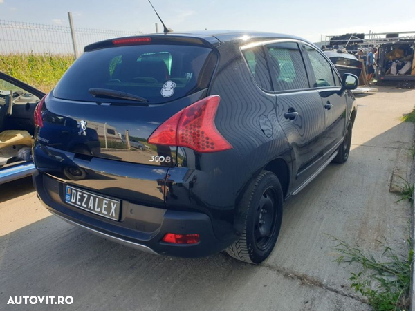 Dezmembrez peugeot 3008 2.0HDI - 1