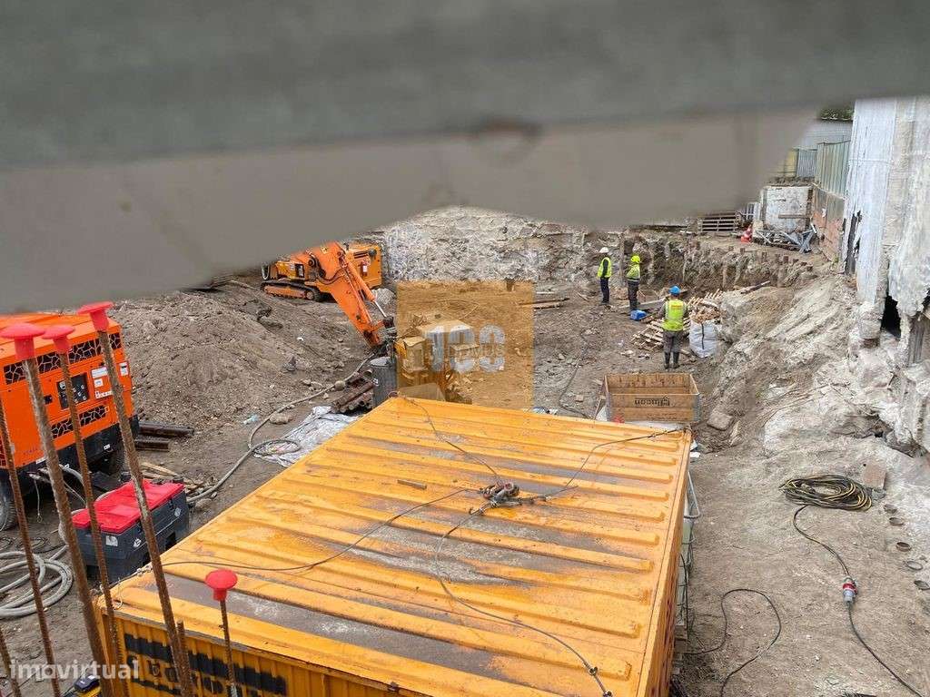 T2 novo com varanda - Baixa do Porto-18