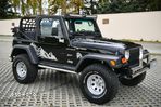 Jeep Wrangler 4.0 Sport - 17