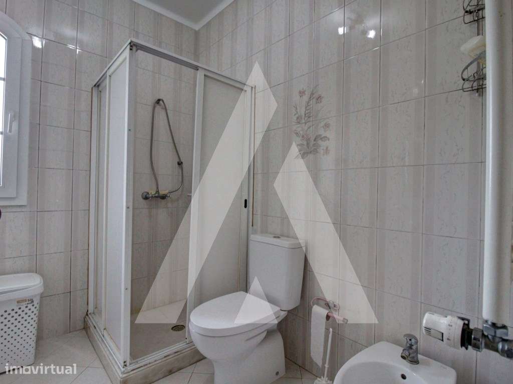 Moradia isolada em Oiã-15