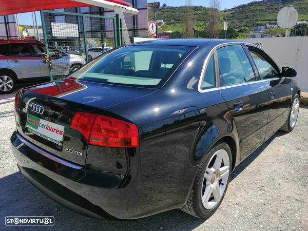 Audi A4 2.0 TDI - 9