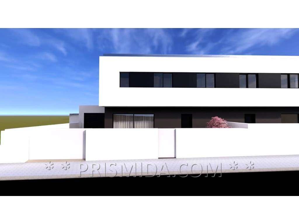 Moradia T3 RC+ANDAR de 3 frentes-1