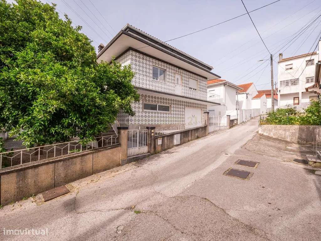 Prédio em Propriedade Total | Alto de São João – Coimbra-24