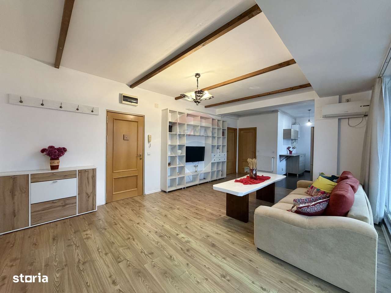 Apartament de 3 camere cu terasă generoasă în Complexul New Residence-12