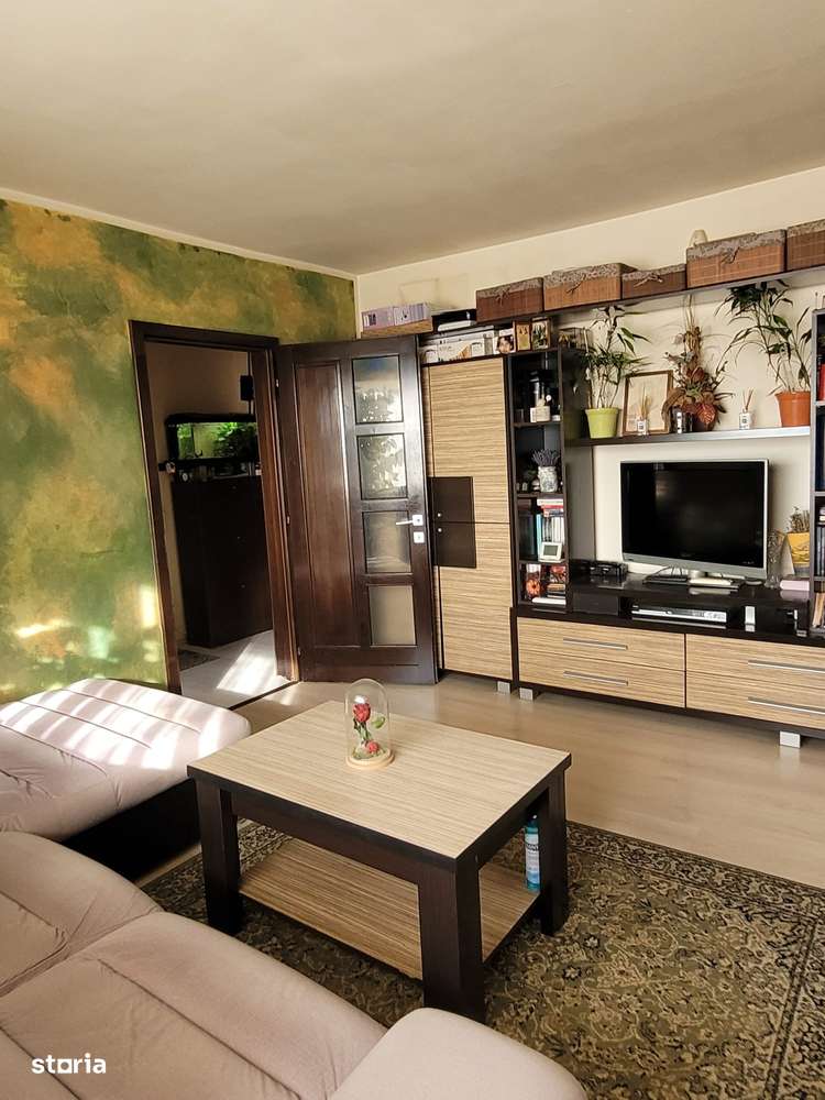 Apartament 3 camere de vanzare - Zona Han, Bistrita - Imagine principală: 4/20