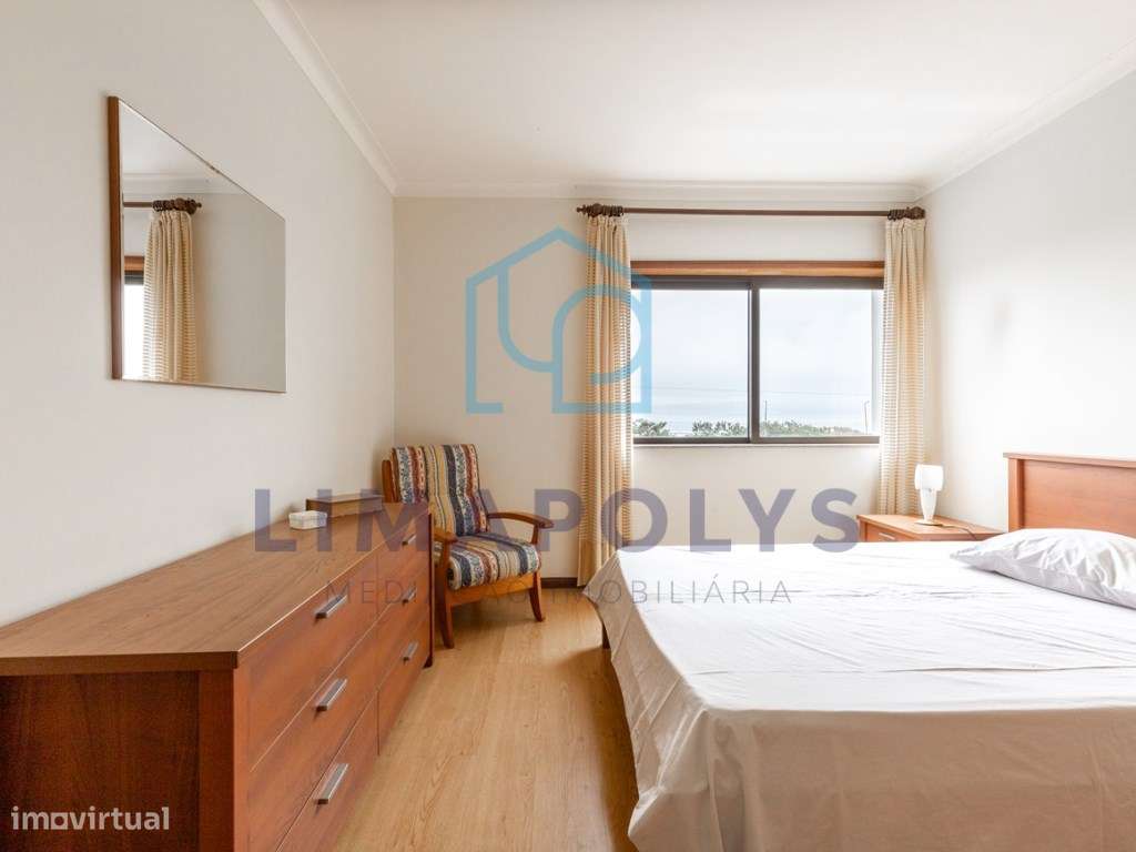 Moradia T4 com Vista Mar a 50m da Praia - Oportunidade Única!-19