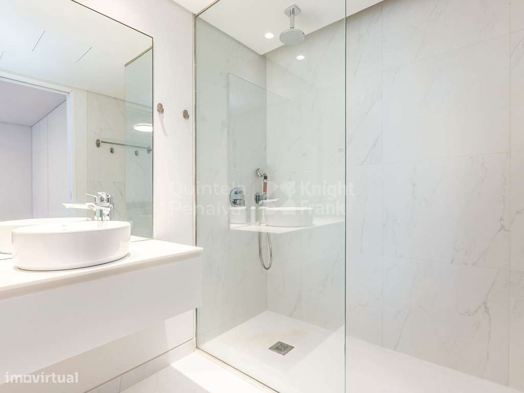 Apartamento T1 para venda com móveis no LX Living-21