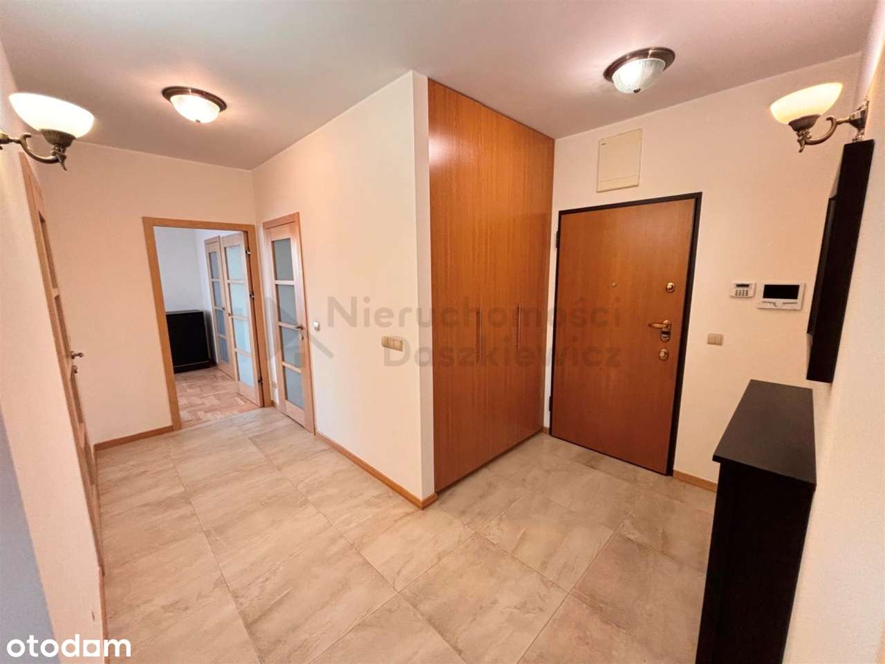 3 pok. NATOLIN | 2013r. | GARAŻ + PIWNICA| 11/13p. | WYSOKI STANDARD-13