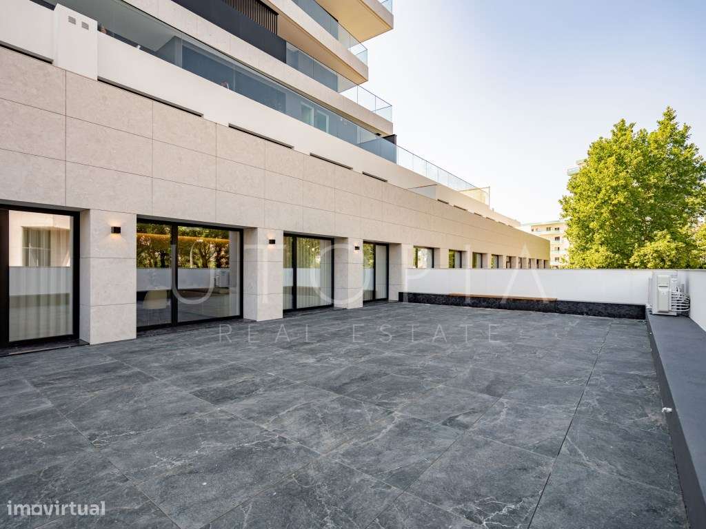 T4 novo com terraço, sala de cinema e piscina - D. João III Prestig...-54