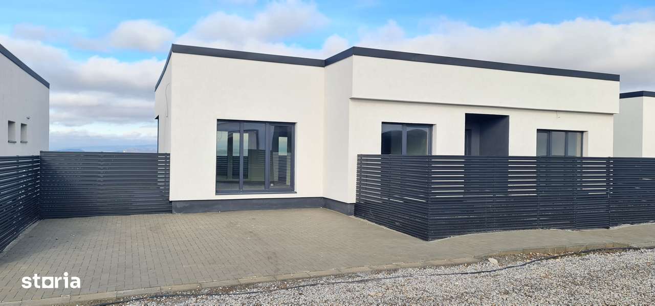 Casa 4 camere finalizata intabulata cartier Izvor Tarlungeni-11