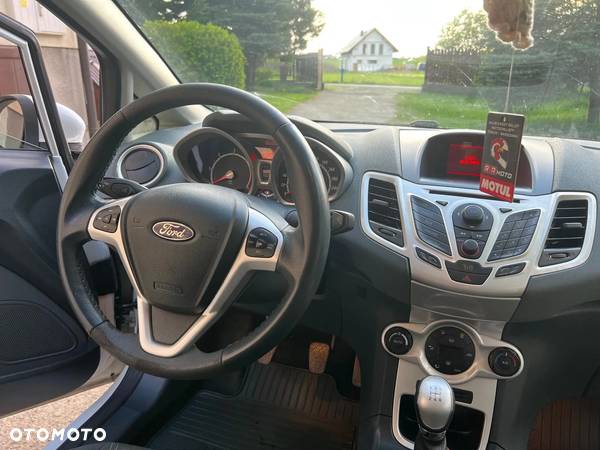 Ford Fiesta 1.6 TDCi DPF Titanium - 7