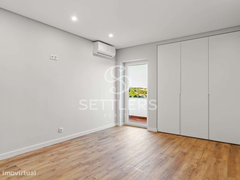 Apartamento T3 totalmente remodelado na Quinta da Bicuda-12