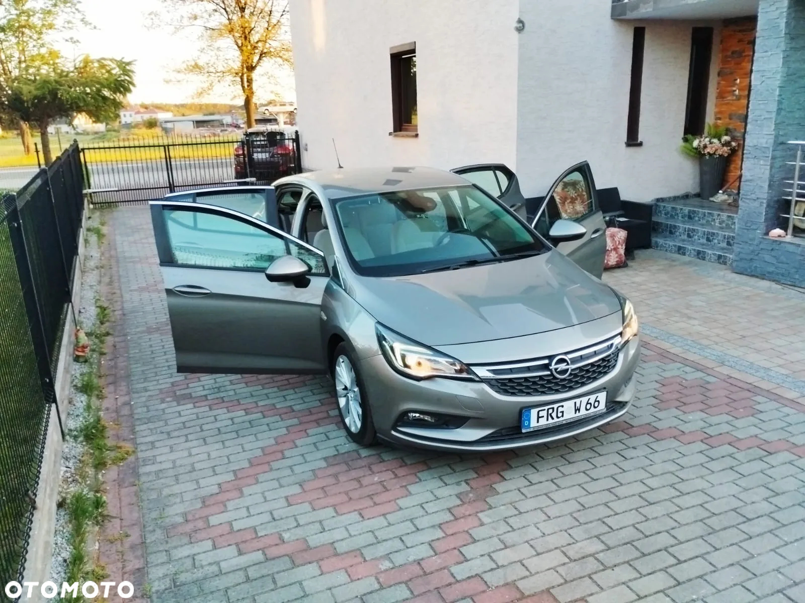 Opel Astra 1.4 Turbo Active - 25